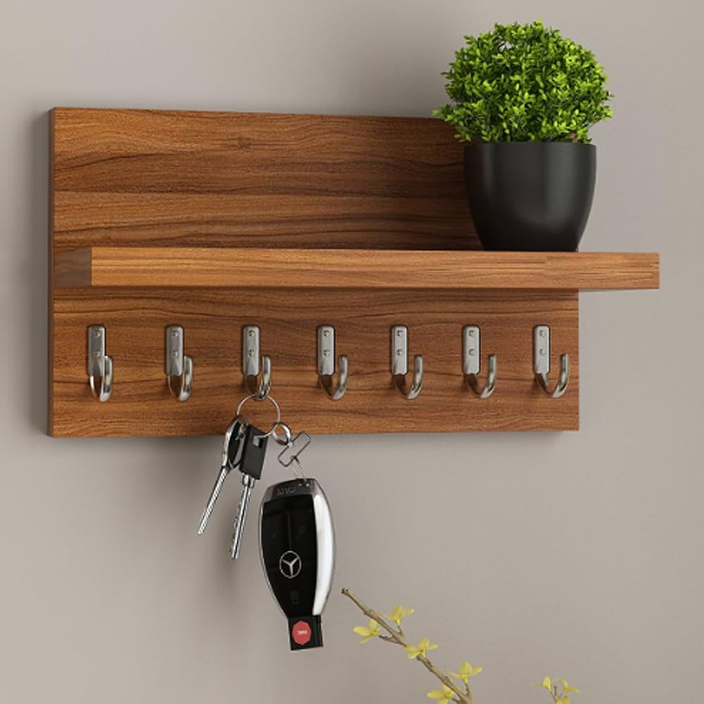 KEY CHAIN HOLDER WOODN
